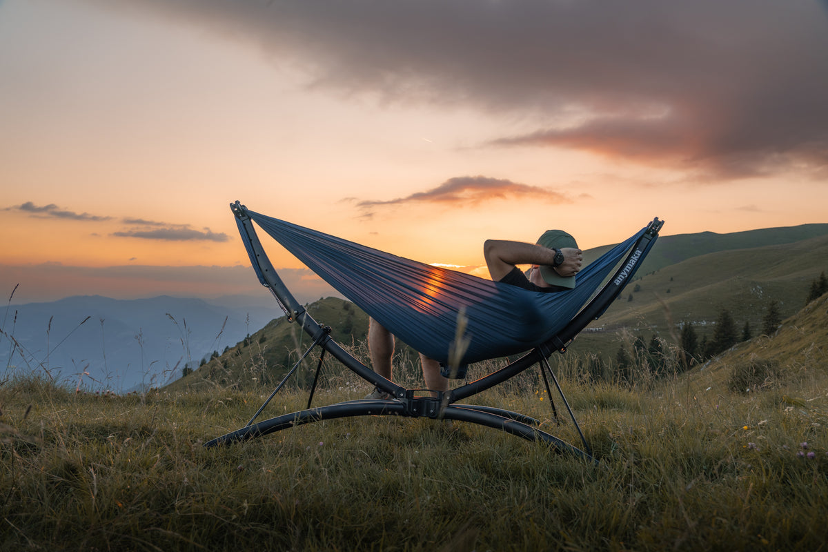 anymaka Official Site | Portable Hammock Stand